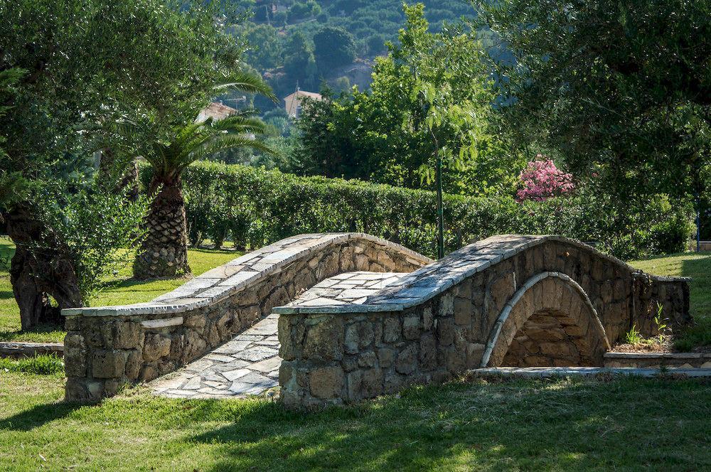 Leone Luxury Villas Kalamákion Extérieur photo